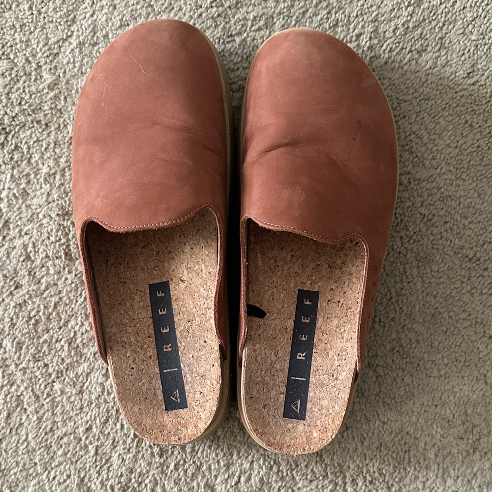 Reef Clogs